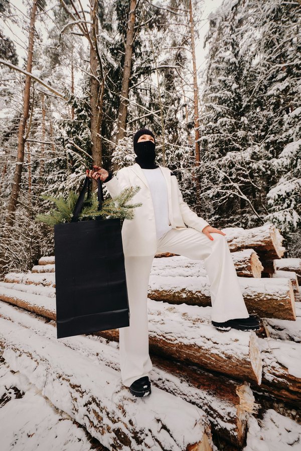 Découvrez la cagoule femme : un allié stylé contre le froid.